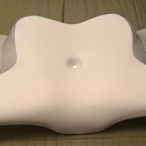 Olumoon Memory Foam Pillows…